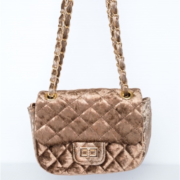 CLASSIC QUILTED VELVET SHOULDER BAG mocha - Picture 1 of 8